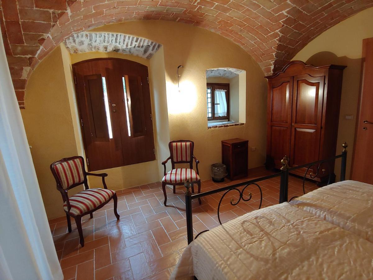 Castello Di Fagnano -Albergo Diffuso & Spa Fagnano Alto Exterior foto